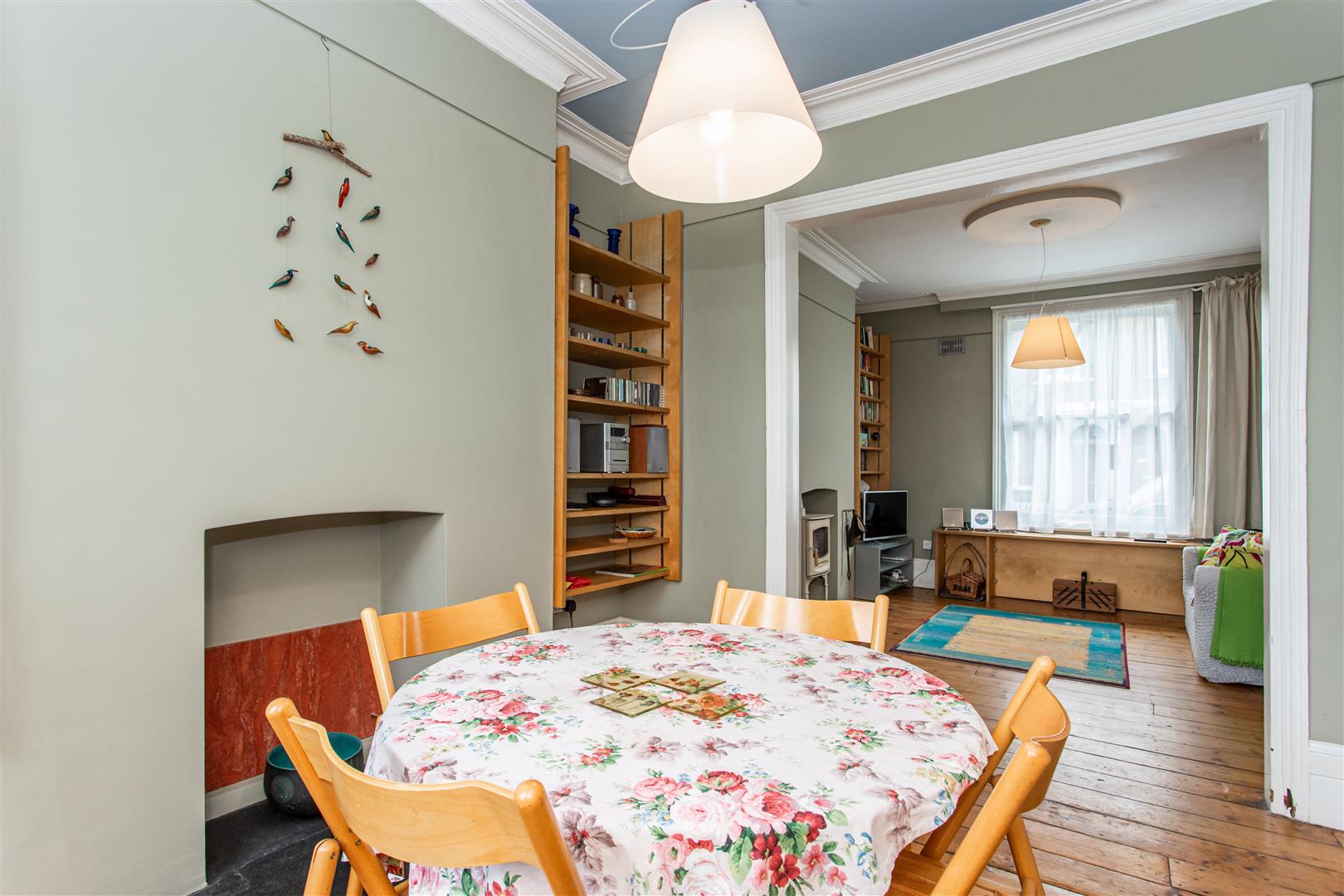 4 bed property in Driffield Road, Mile End